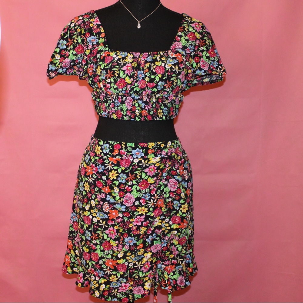 Floral Crop Top and Skirt Set